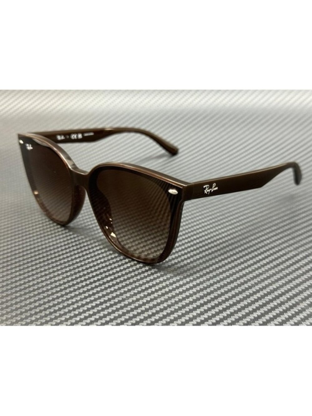 New Ray-Ban Men Transparent Brown Sunglasses 66-15-145